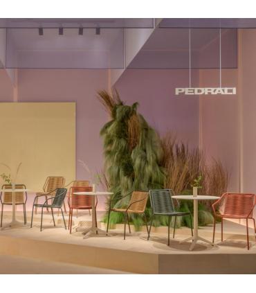 Philia Unicolor Chair