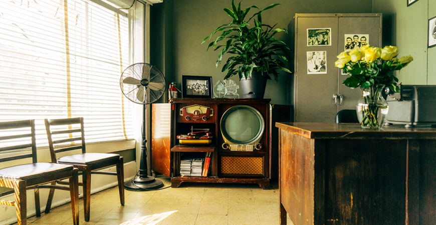 Muebles vintage vs retro: cuáles son las diferencias y cómo sumarlos a la  decoración de tu casa – Revista Para Ti